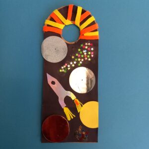 Space Door Hanger